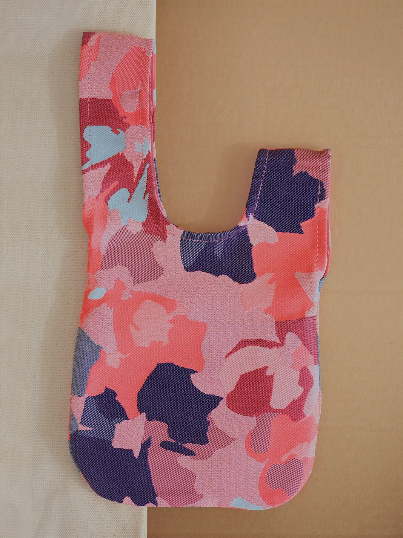 Pink Flowers Knot-toh Bag