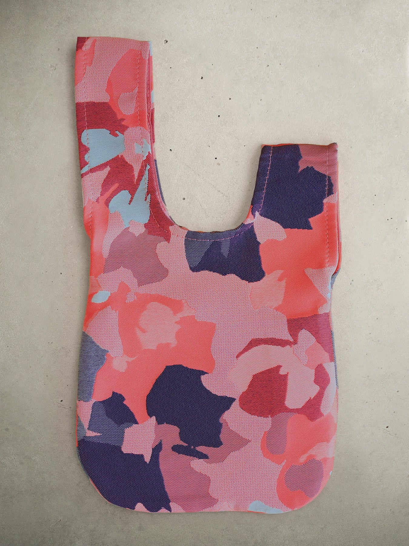 Pink Flowers Knot-toh Bag