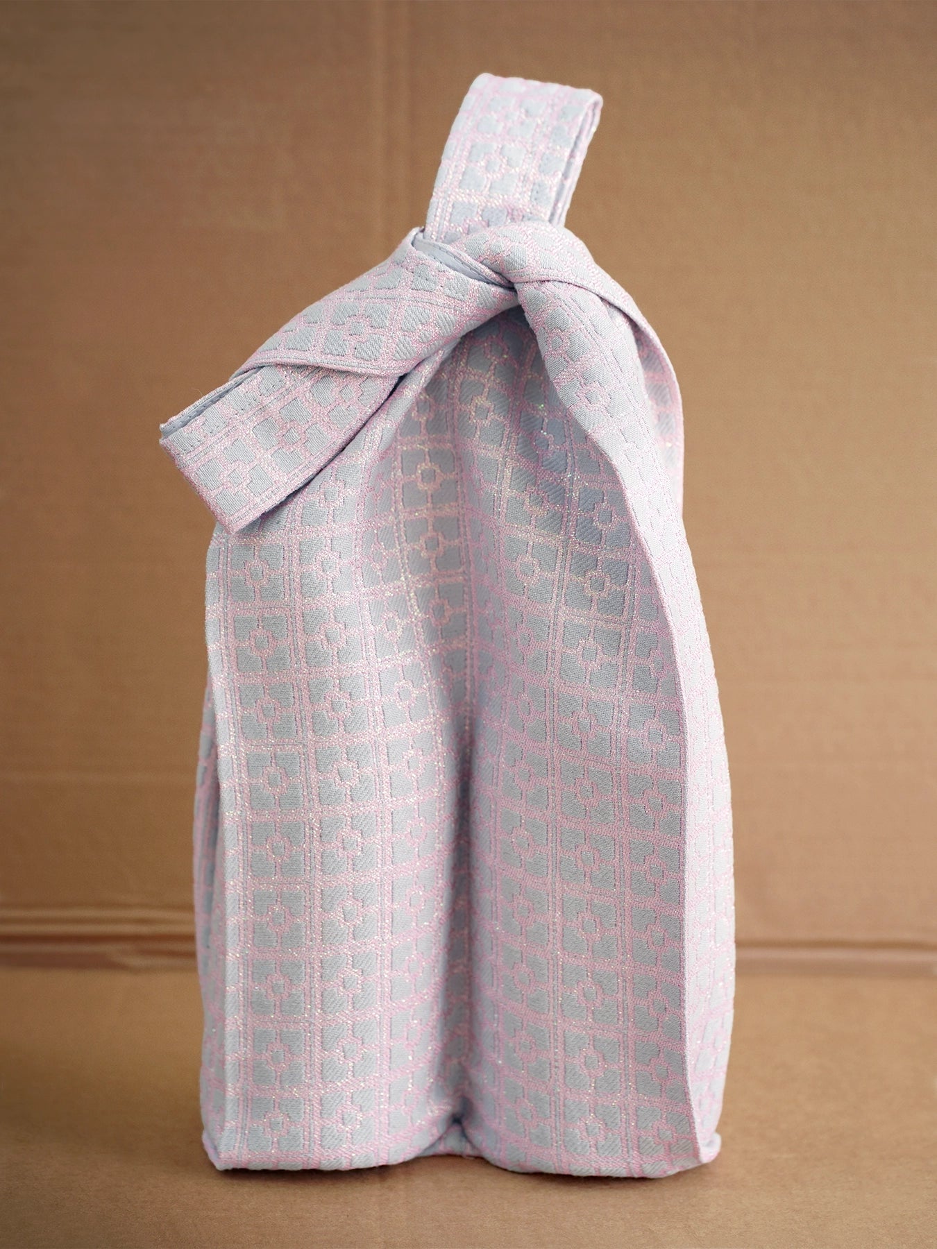 Pink Breeze Sip ‘n’ Snack Carrier